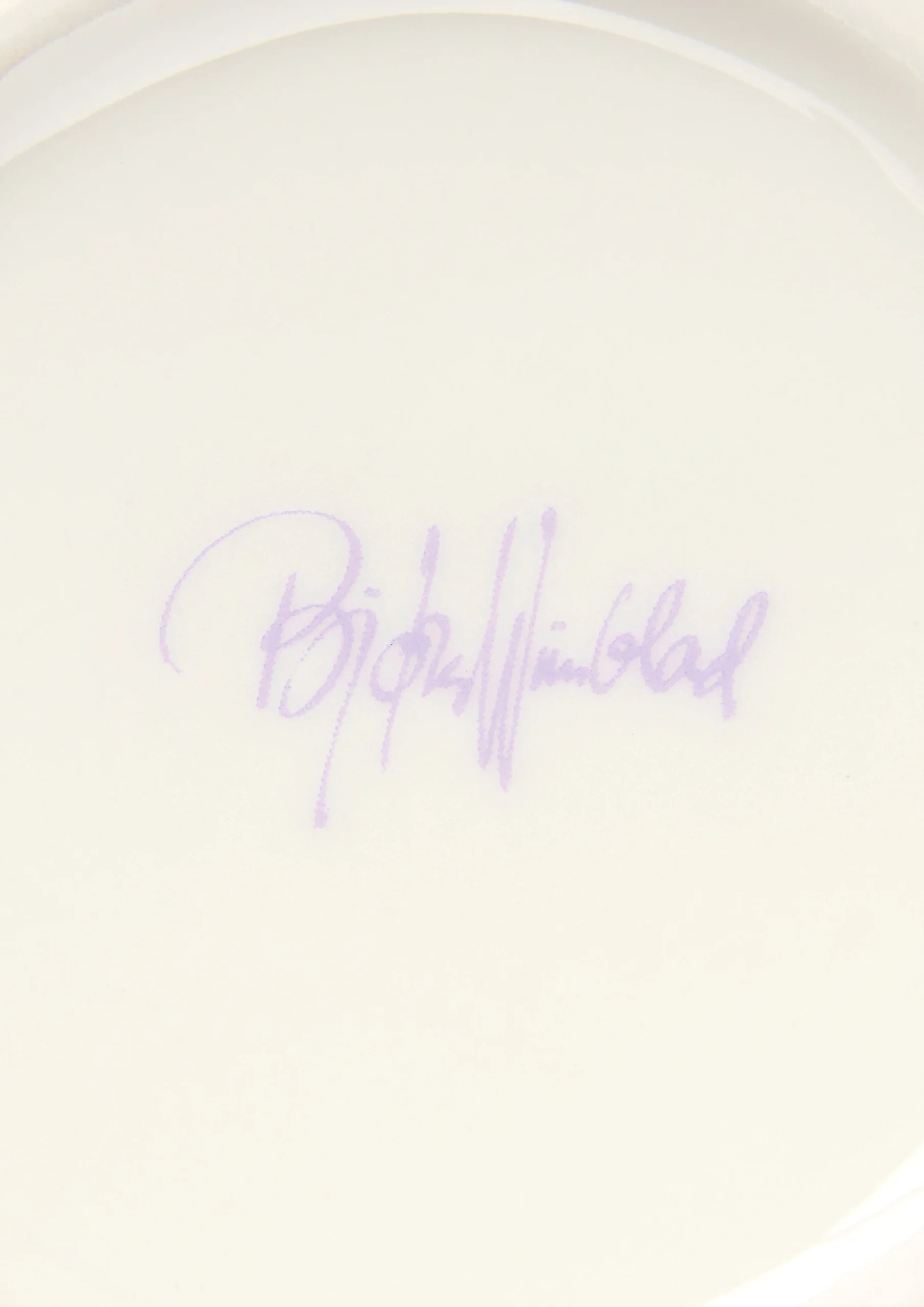 Bjørn Wiinblad Vase H15 cm i lilla fra serien Eva | Køb her