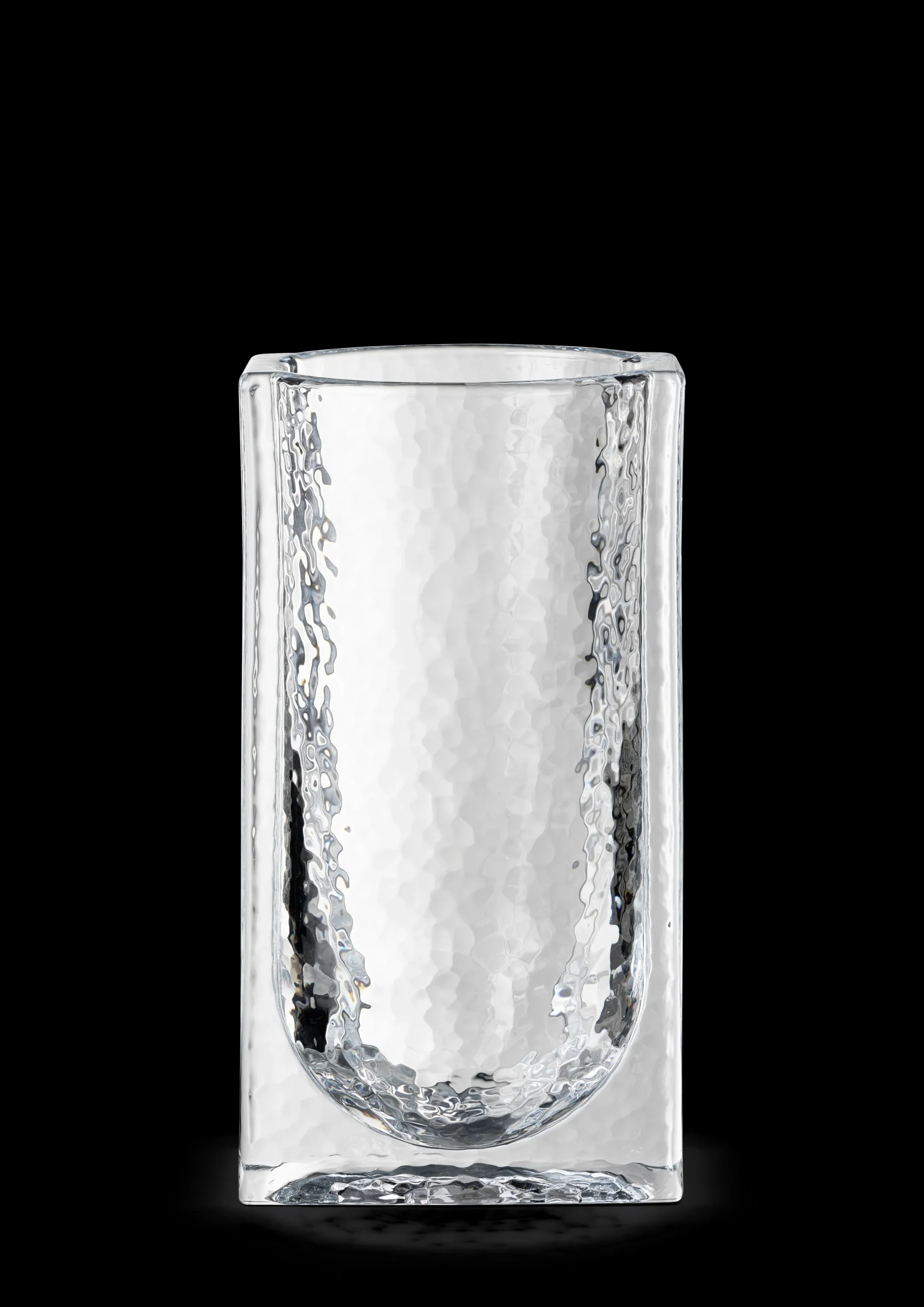 Holmegaard Vase H20 cm i klar fra serien Forma | Køb her