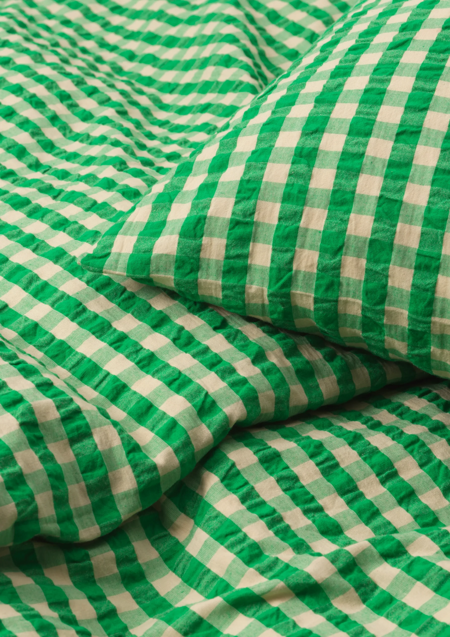 JUNA Bæk&Bølge Sengetøj 220x220 cm grøn/sand SE | Køb her