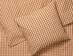 JUNA Bæk&Bølge Sengetøj 220x220 cm kanel/gul SE | Køb her