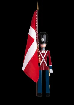 Kay Bojesen Fanebærer mellem rød/blå/hvid | Køb her