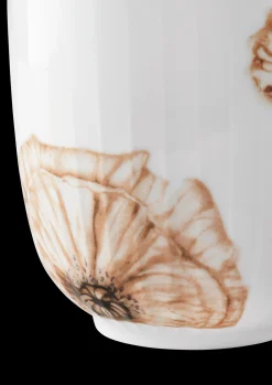 Kähler Hammershøi Poppy Krus 33 cl hvid m. deko | Køb her