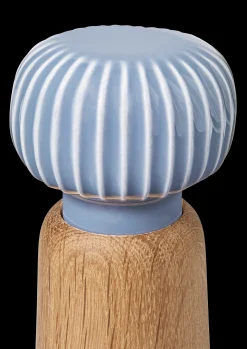 Kähler Kværn H14 cm i blå fra serien Hammershøi | Køb her