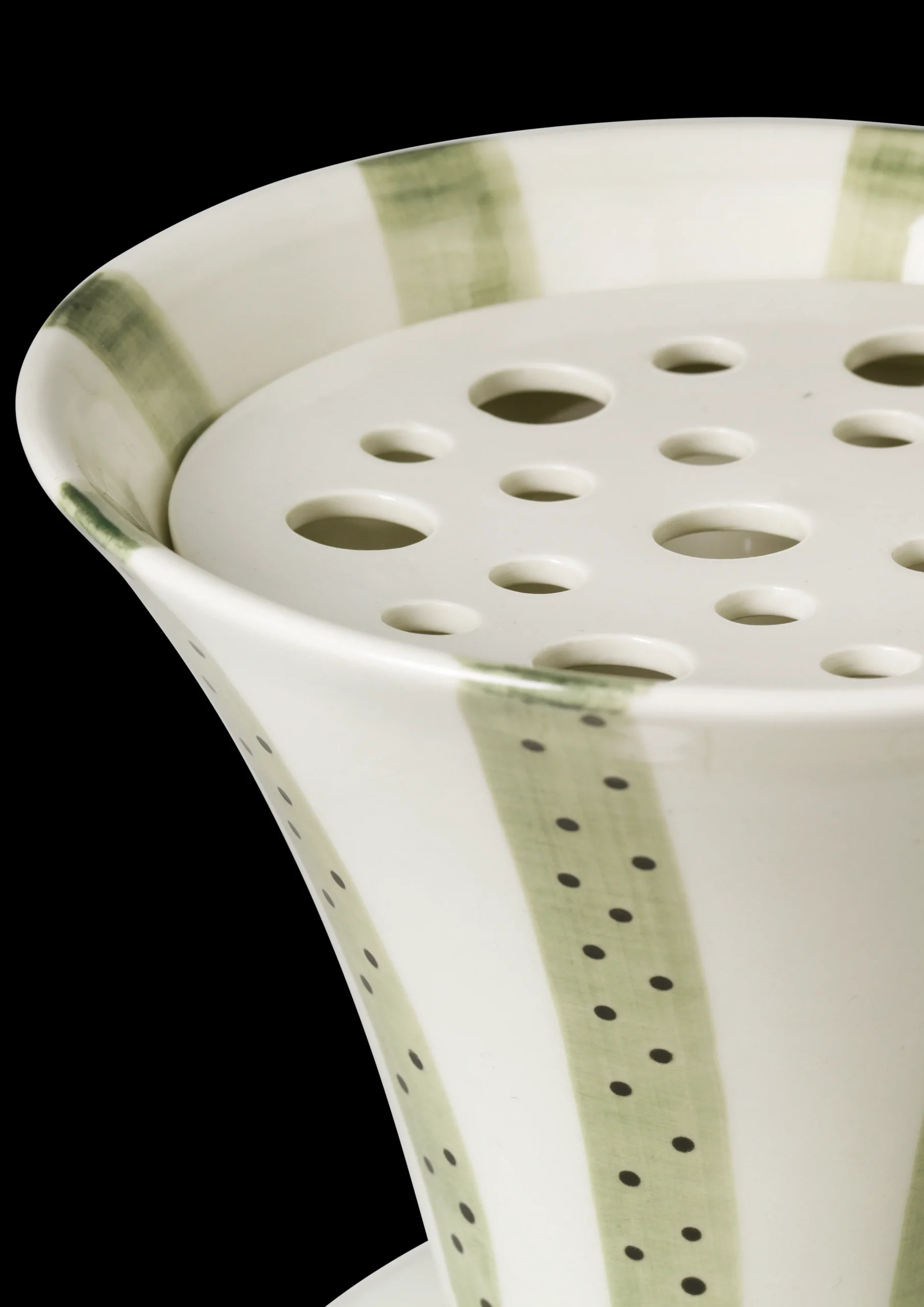 Kähler Vase H20 cm i grøn fra serien Signature | Køb her