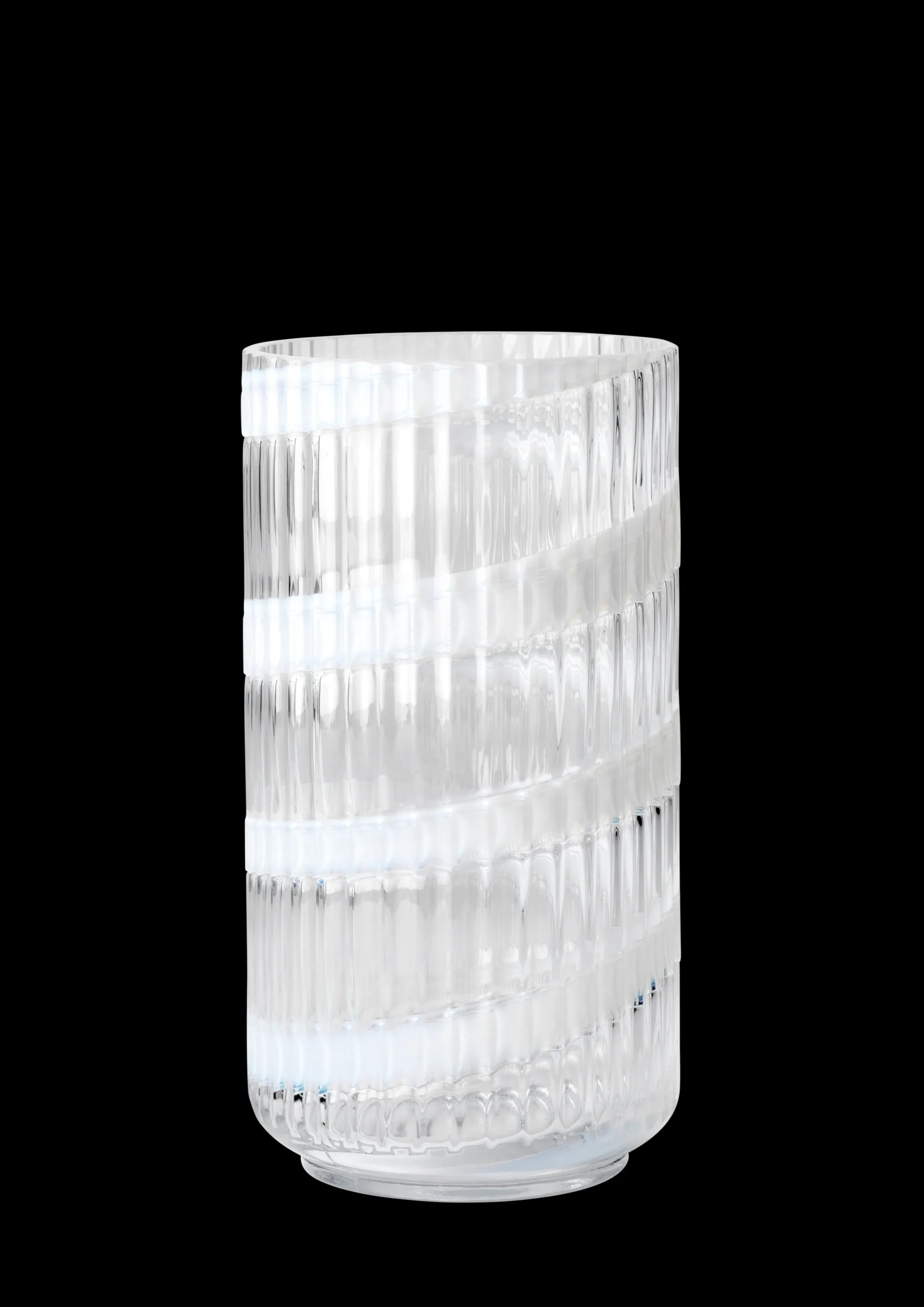 Lyngby Porcelæn Vase H20.5 cm swirl hvid mundblæst glas