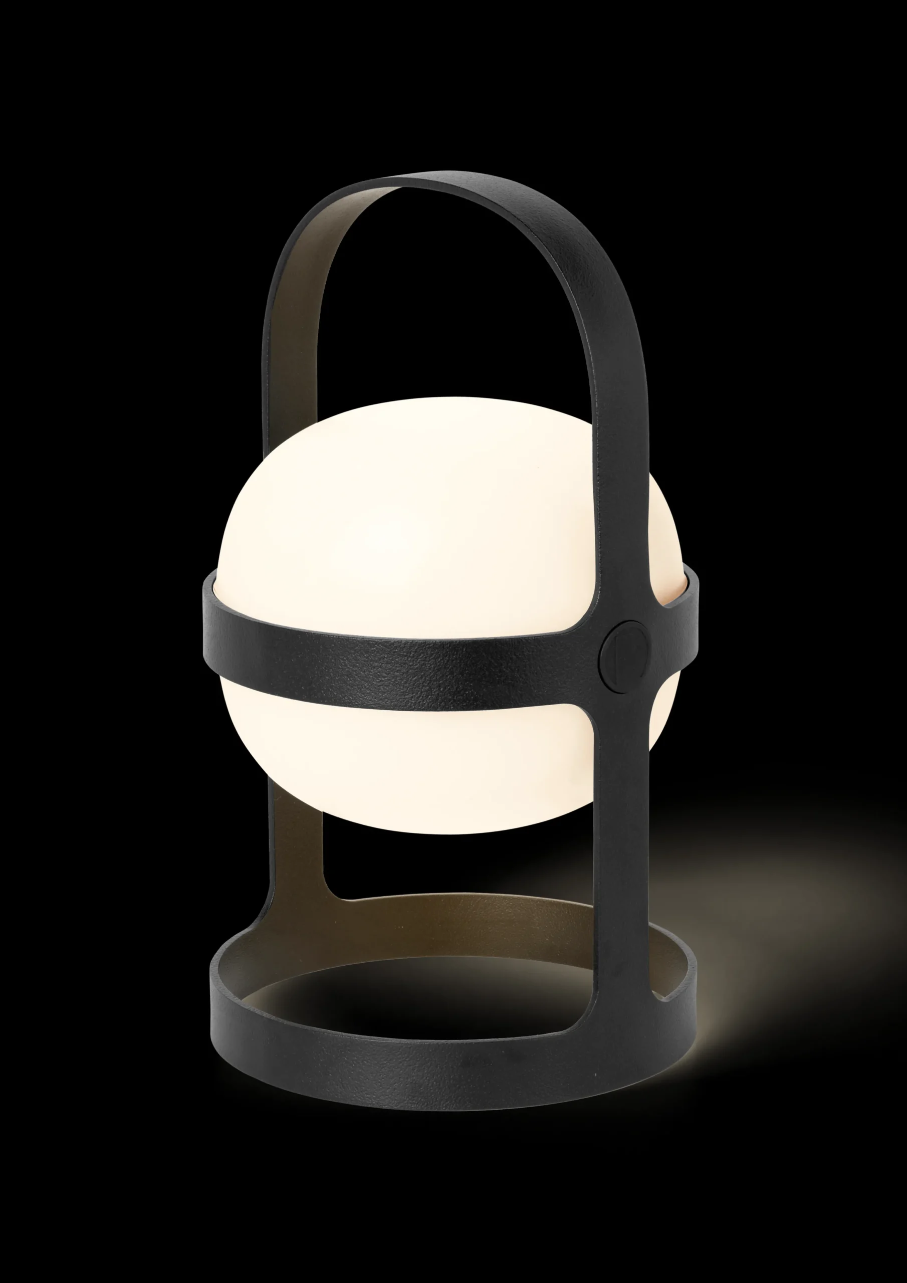 Rosendahl Solar H25 cm i sort fra serien Soft Spot | Køb her